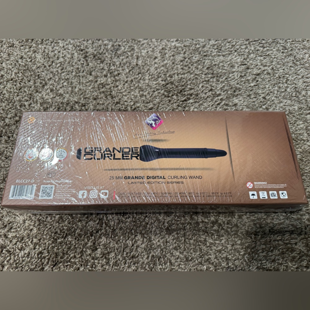 Royale Grande Digital Curling Wand - Black